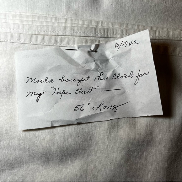 1940s Era Pink Black White Floral Tablecloth 63” x 57” Beautifully Maintained - Picture 9 of 10